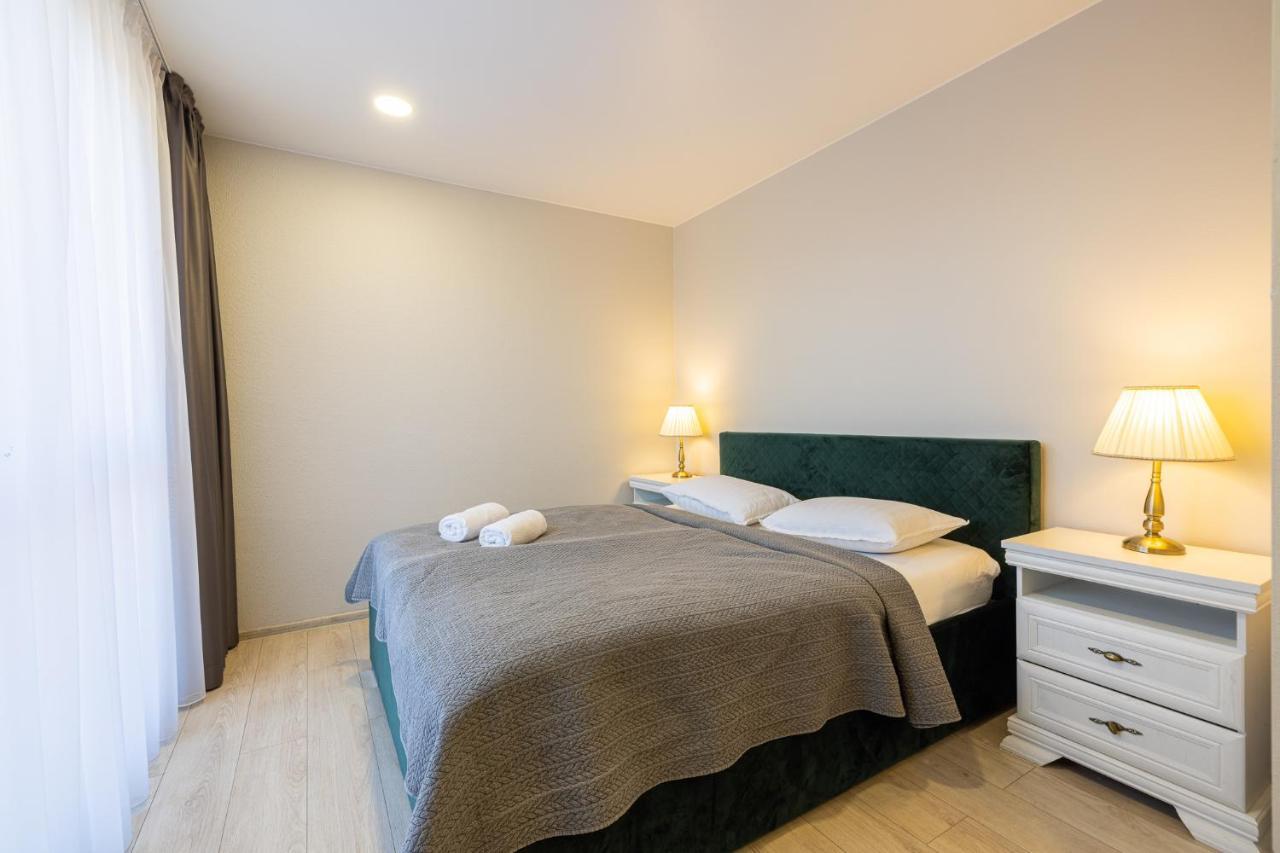 Dharma Stay Apartamentai Su Terasa Ir Vaizdu I Miesta Telšiai Eksteriør billede