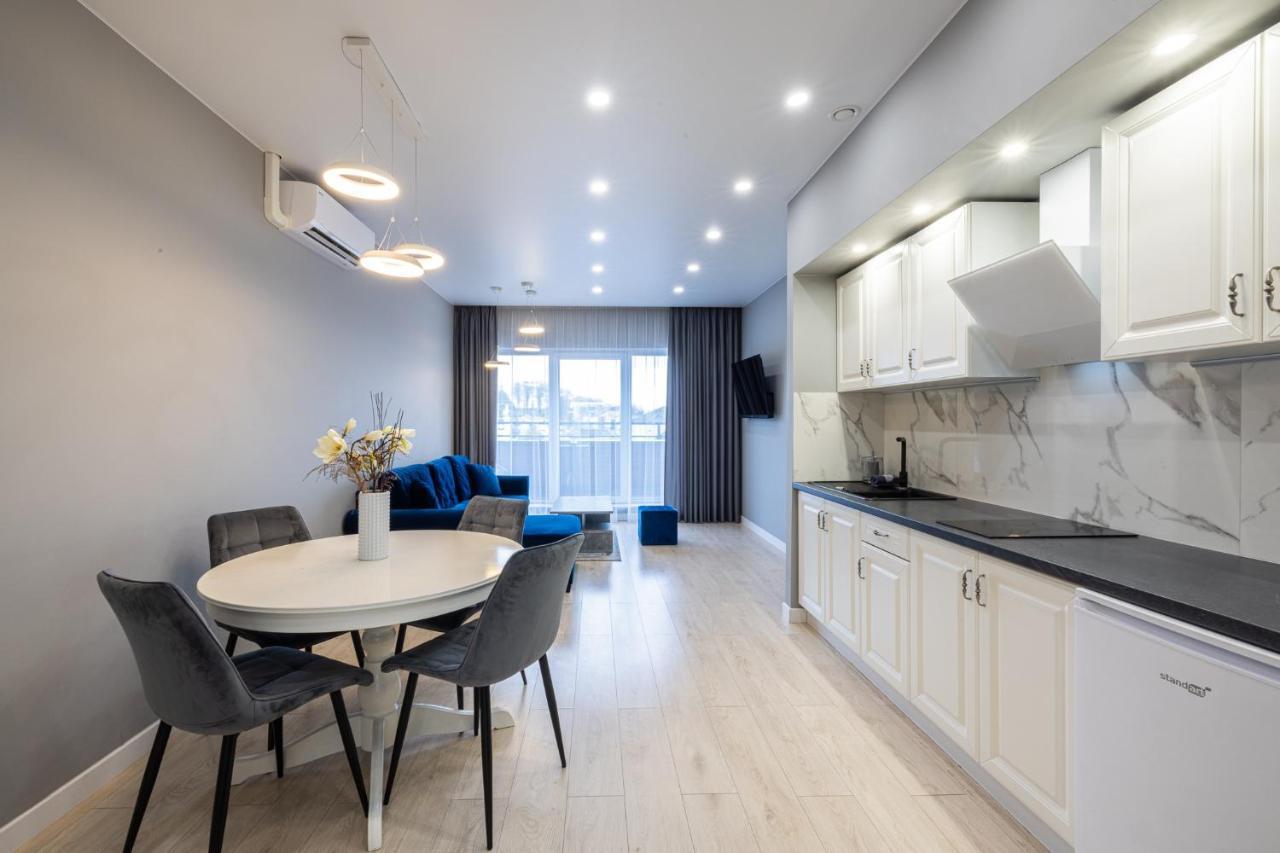 Dharma Stay Apartamentai Su Terasa Ir Vaizdu I Miesta Telšiai Eksteriør billede