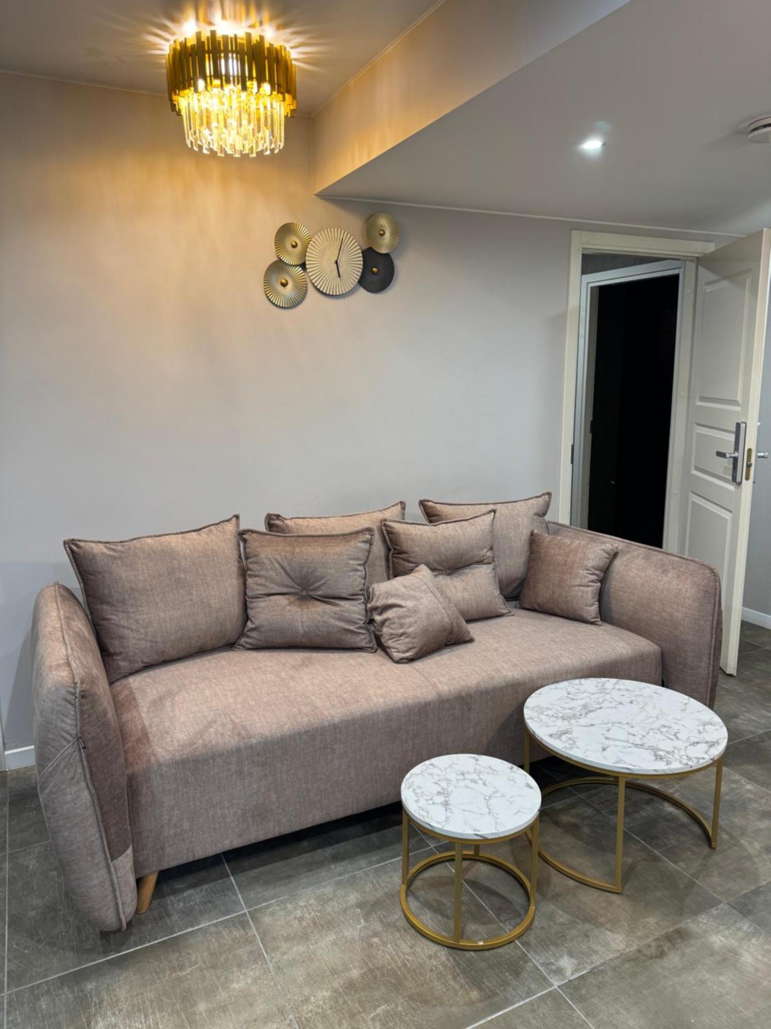 Dharma Stay Apartamentai Su Terasa Ir Vaizdu I Miesta Telšiai Eksteriør billede