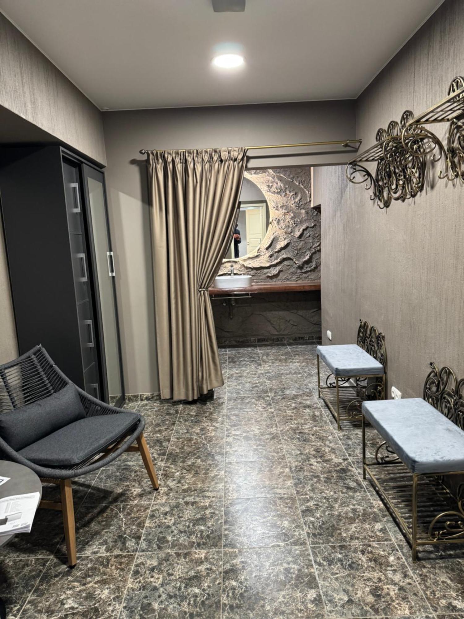 Dharma Stay Apartamentai Su Terasa Ir Vaizdu I Miesta Telšiai Eksteriør billede